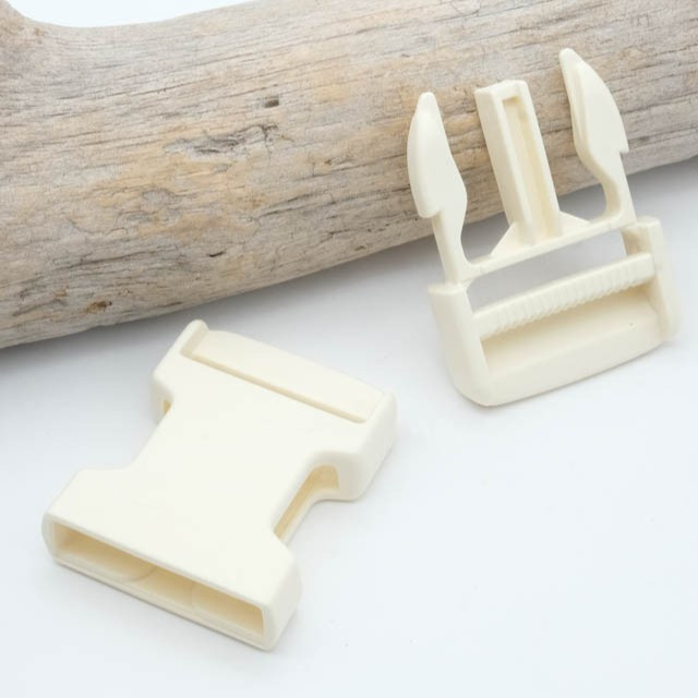 Ivory clip buckle, 30 mm